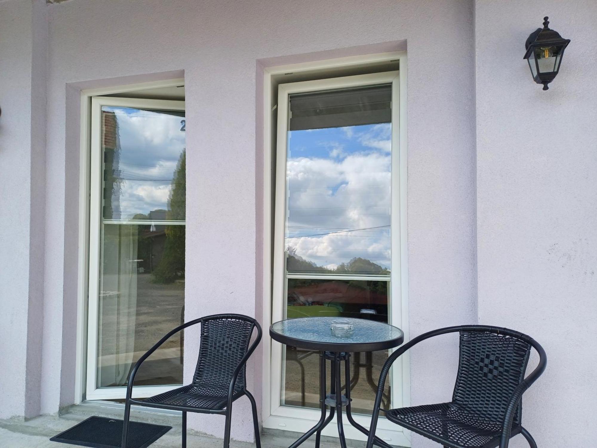 Gosciniec Solan Jeleniow Exterior foto