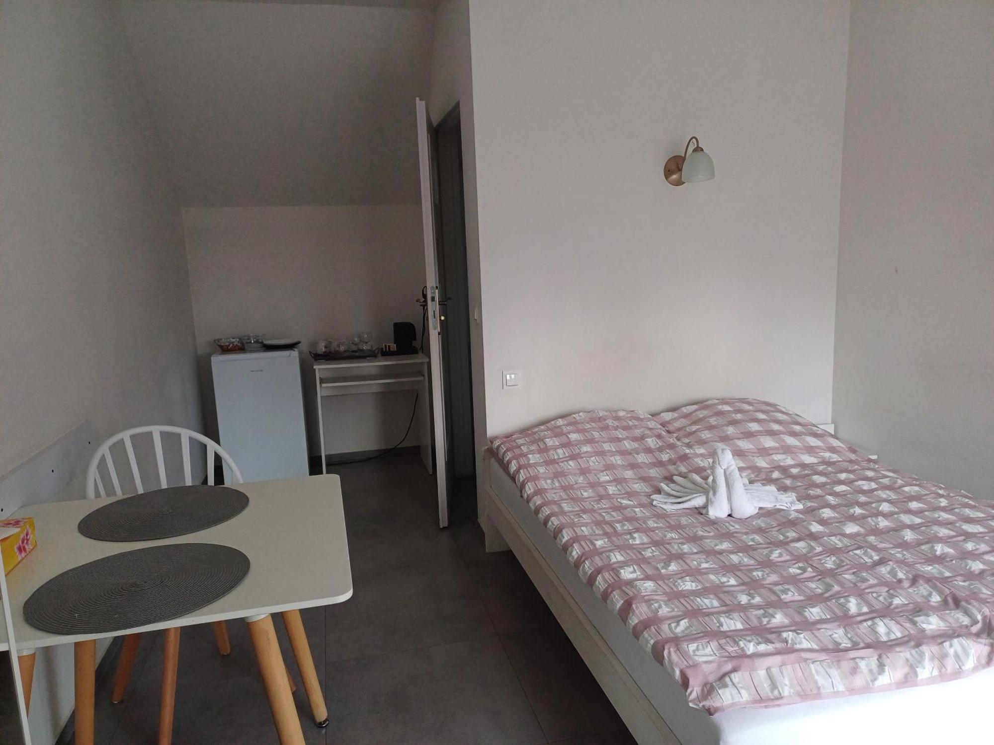 Gosciniec Solan Jeleniow Exterior foto