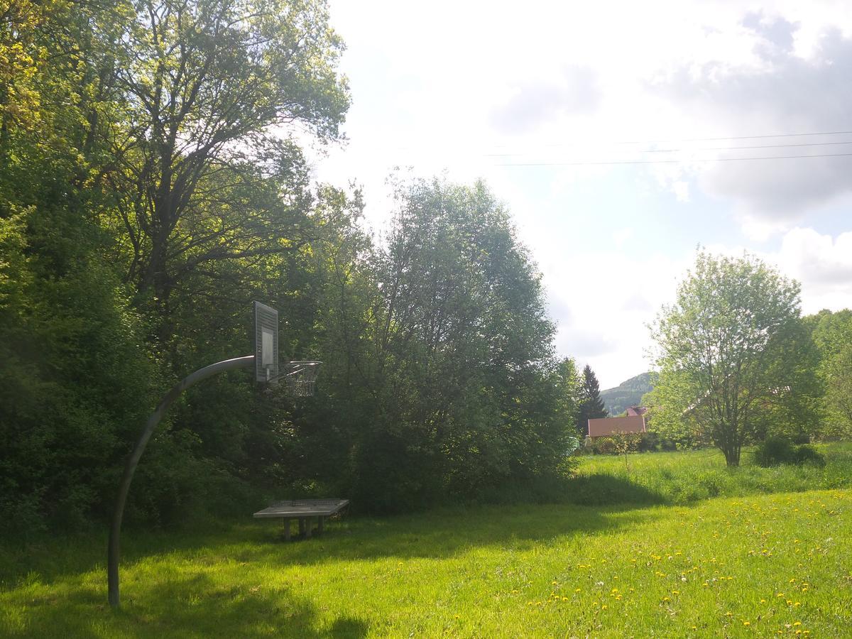 Gosciniec Solan Jeleniow Exterior foto